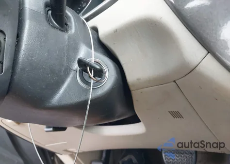 2003 Toyota Highlander V6 from USA, damaged, VIN JTEGF21A830084679